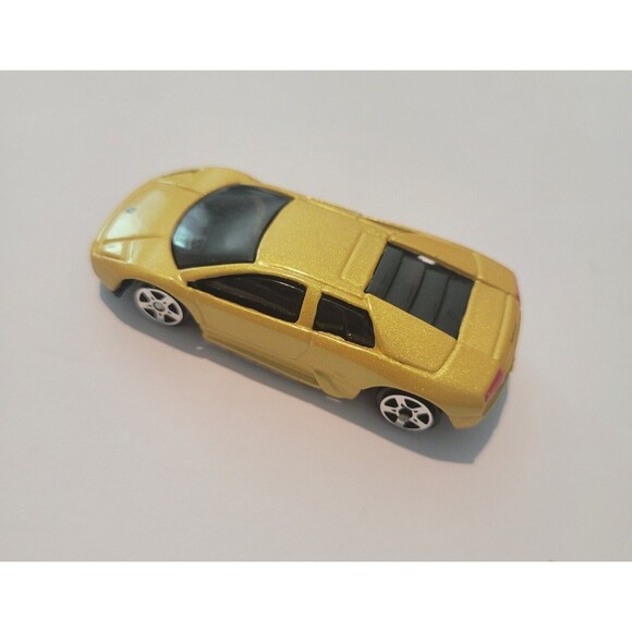 Maisto Diecast Cars 1:64 Scale Lot of 7 Lamborghini, Studebaker Starliner - Picture 8 of 16